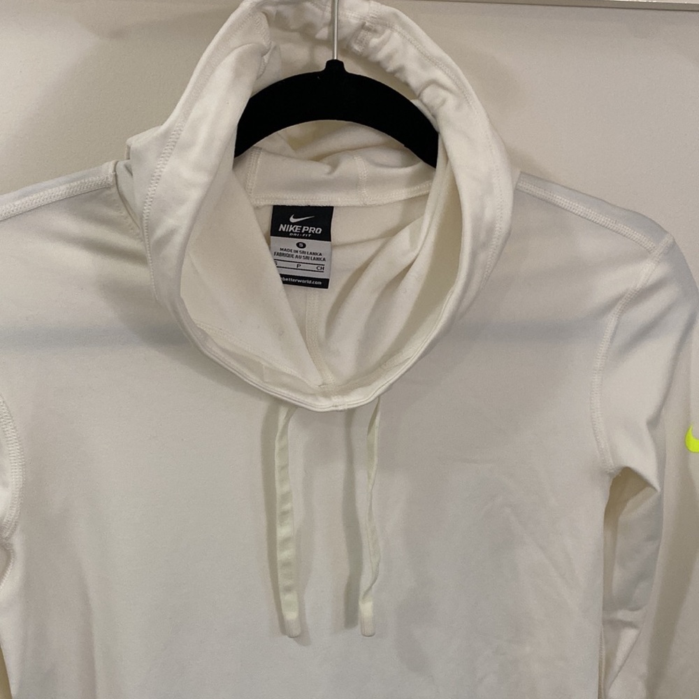 Excellent Condition Nike Pro Dri-Fit Size Small Hoodie - Picture 7 of 7